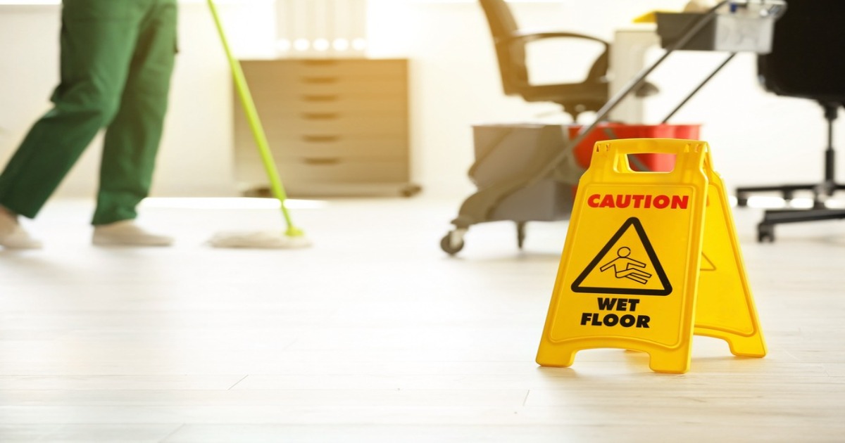 Common Workplace Slip, Trips and Falls (and the injuries they cause ...